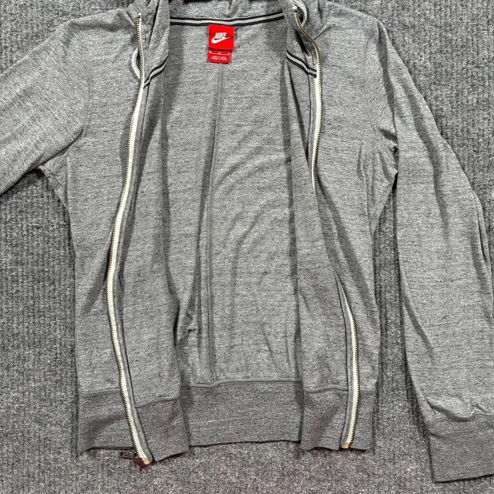 Nike Womens Hoodie Size Medium Gray Full Zip Jacket Logo Casual Activewear - Picture 6 of 12